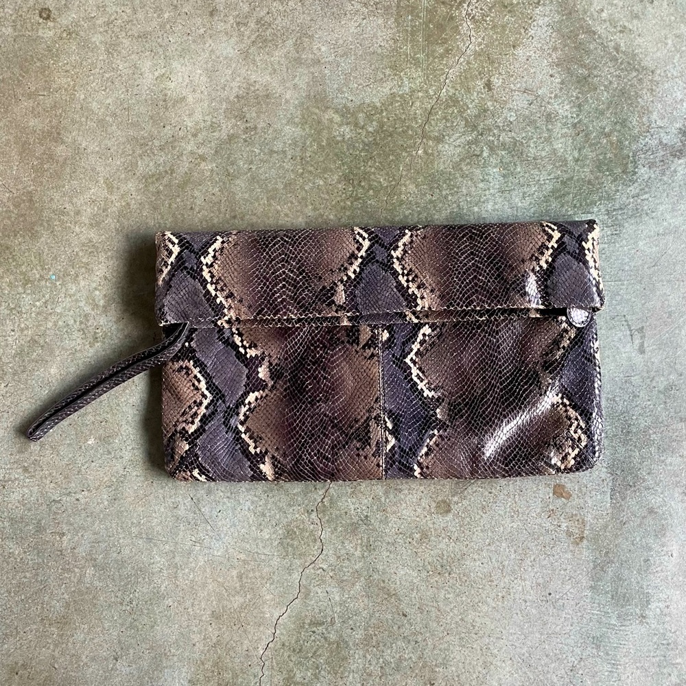 NWT 2008 Black Clutch Purse by CLUB MÓNACO